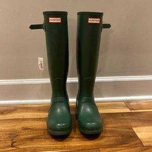 GREEN Hunter Women’s Original Tall Rain Boots